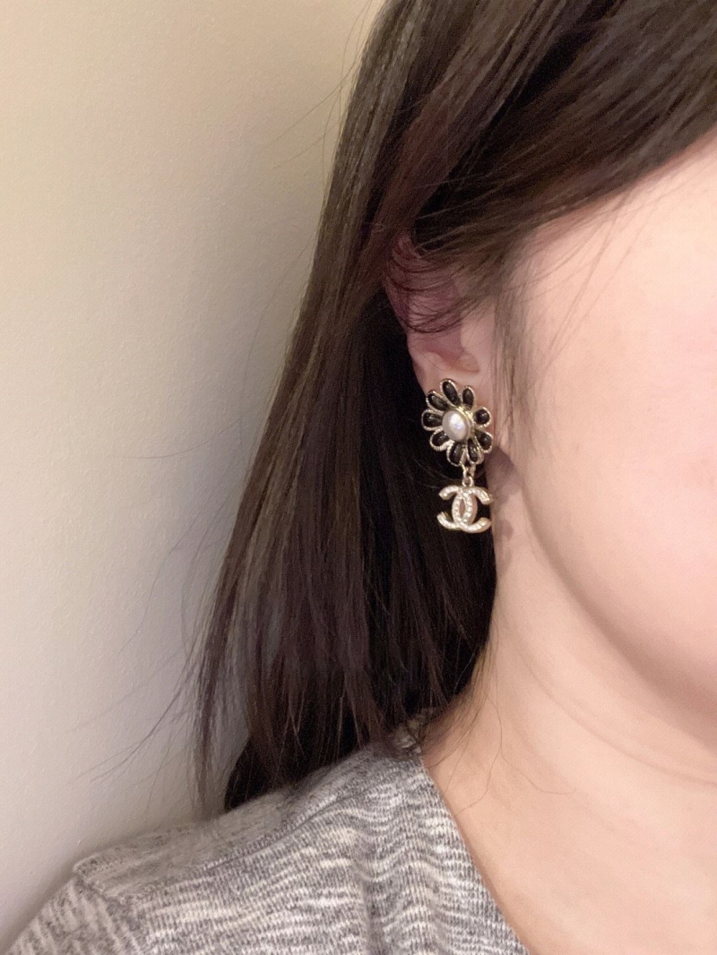Ch**el earrings